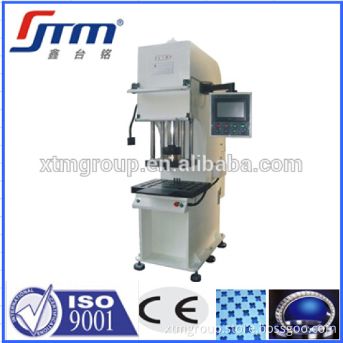 Hohe Qualitat hydraulische Maschine Chinas,XTM-107S 20T CNC Hydraulic Riveting Machine with CE/ISO